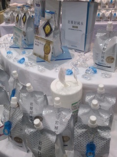 ��w������