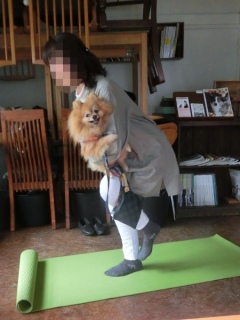 20160221  RAINDOGS CAFE